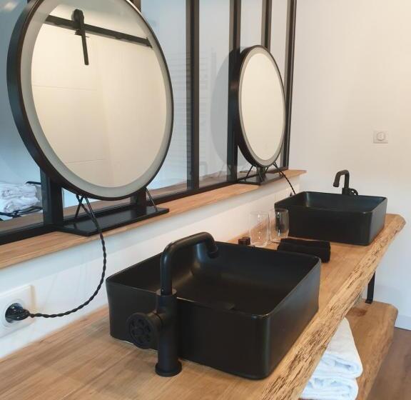 住宿加早餐  Le Carge D’arlay