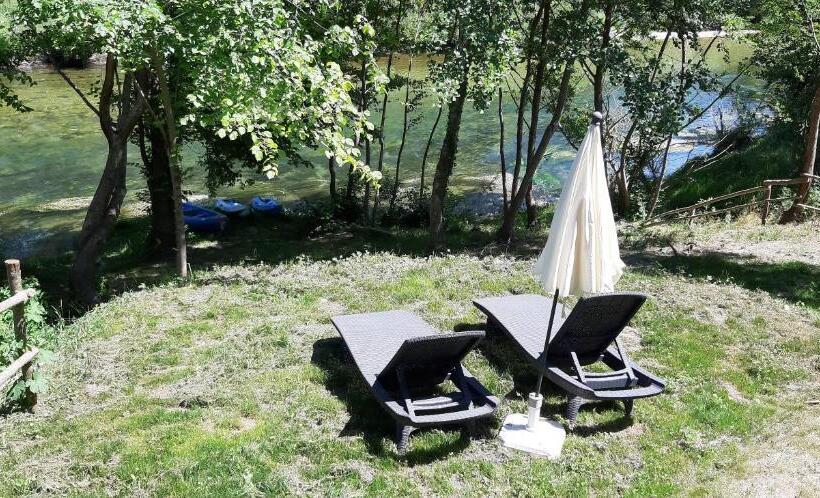 مبيت وإفطار Moulin De Parayre