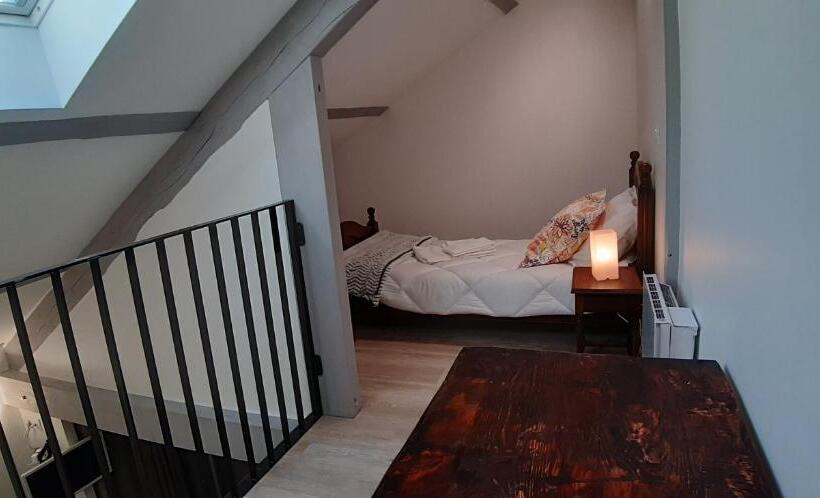 مبيت وإفطار Moulin De Parayre