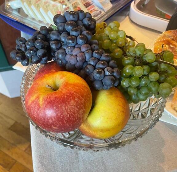 ベッドアンドブレックファースト Pension Seeblick Purbach