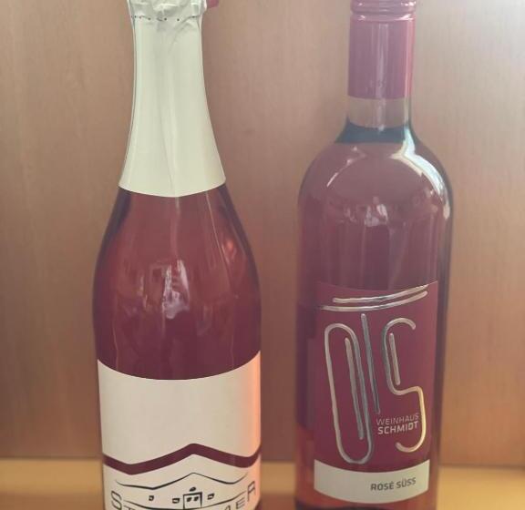 ベッドアンドブレックファースト Pension Seeblick Purbach