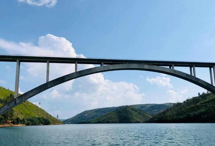 مبيت وإفطار Vila Darte Alojamento Local Situado No Centro Do País