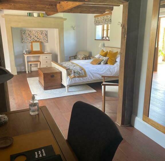 مبيت وإفطار Winsley Park Farm