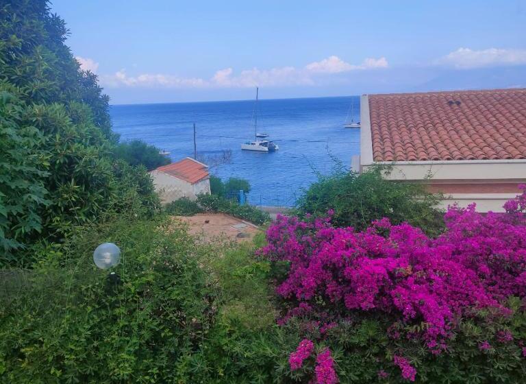 Casa Vacanze Sicilia Bedda Seaside
