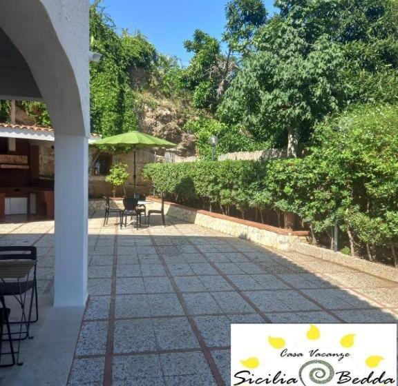 Casa Vacanze Sicilia Bedda Seaside