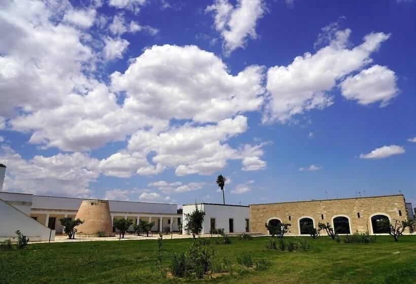 Masseria Rifisa Agriresort
