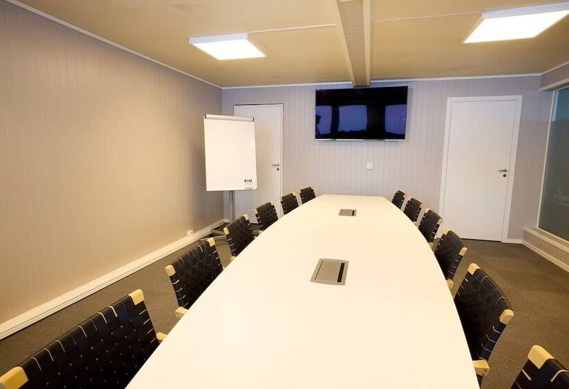 Мотель Karivollen Overnatting