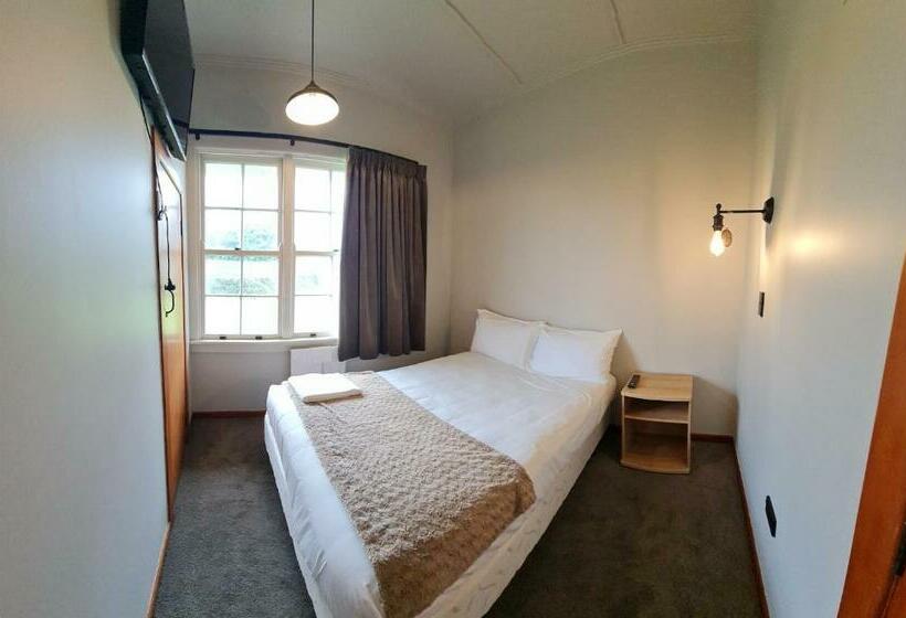 מוטל Royal Matawhero