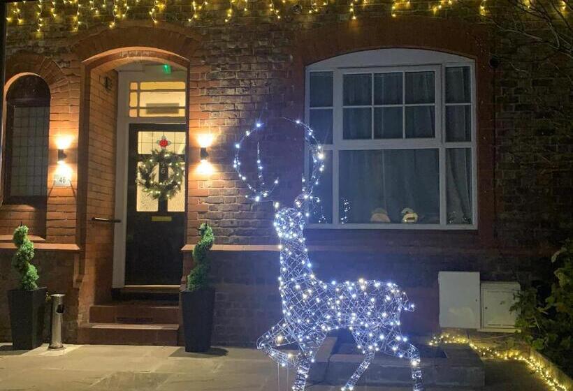 ペンション 46 Ashfield Rd, Altrincham