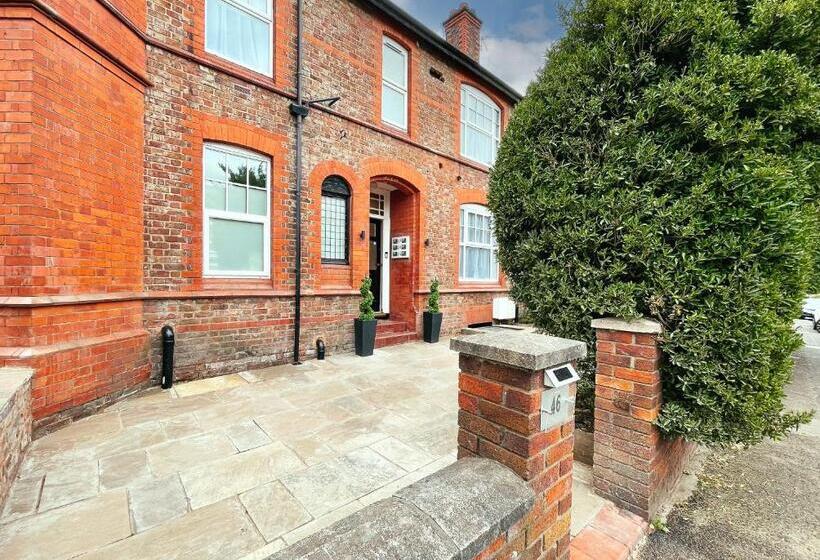ペンション 46 Ashfield Rd, Altrincham