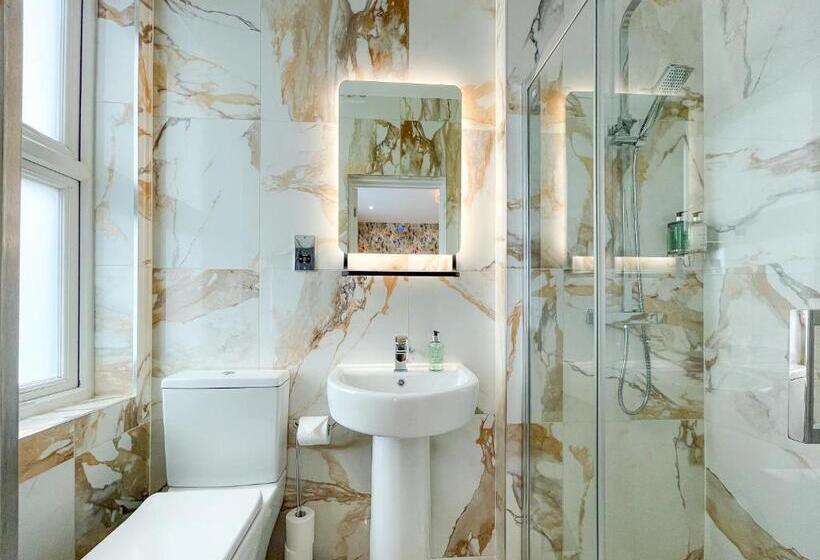 ペンション 46 Ashfield Rd, Altrincham