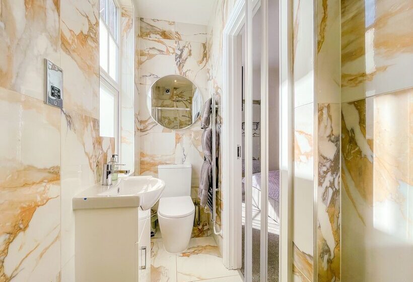 ペンション 46 Ashfield Rd, Altrincham