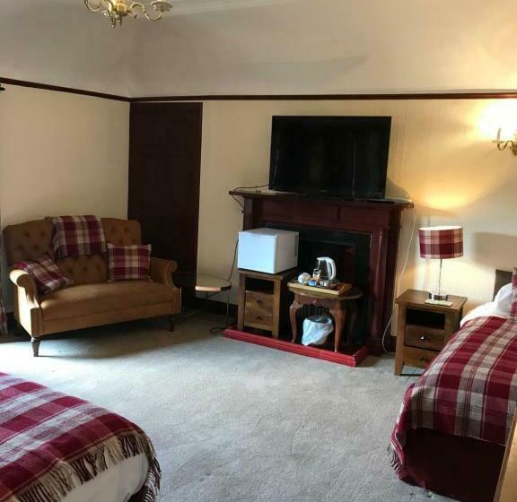 פנסיון Cavell House