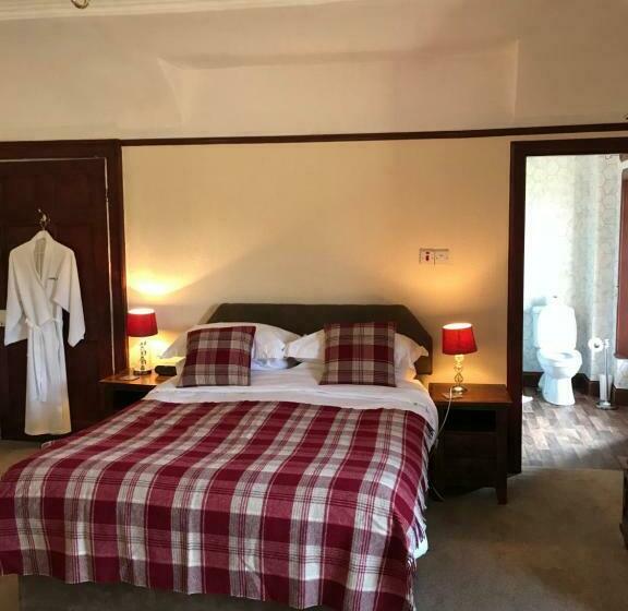 פנסיון Cavell House