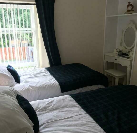 פנסיון Cavell House