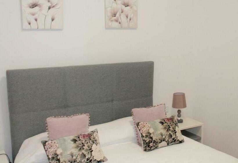 פנסיון Girassol Alojamento Local