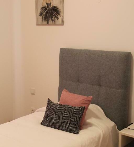 膳宿费 Girassol Alojamento Local