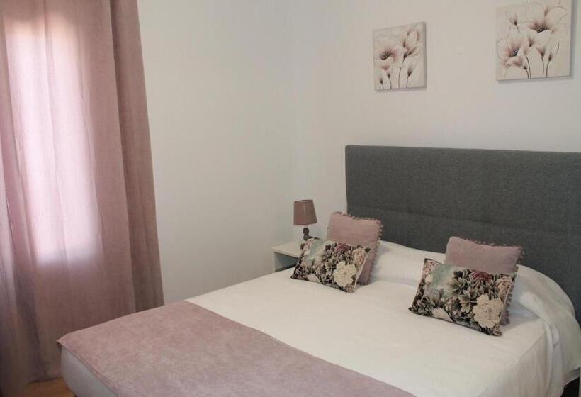 פנסיון Girassol Alojamento Local