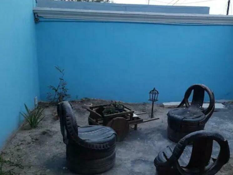 Majatalo Habitación Completa A 2 Cuadras Del Consulado Eua