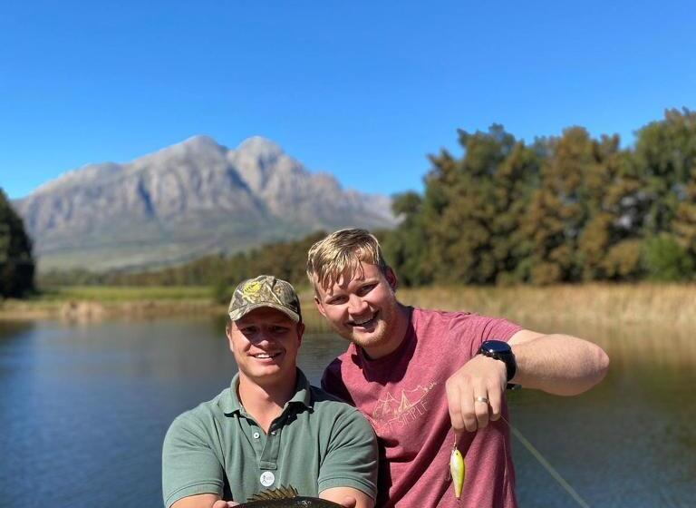 بنسيون Hoogwater Family House