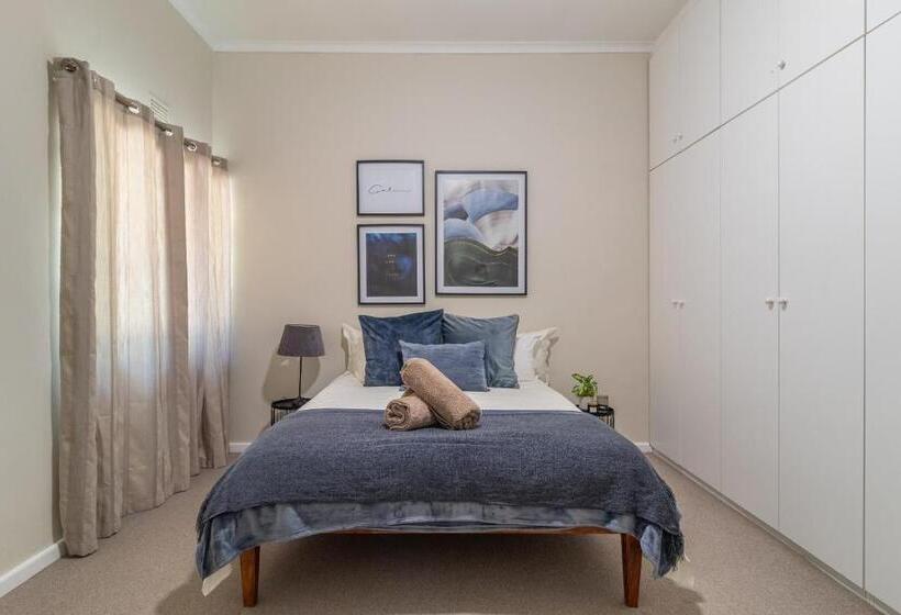 بنسيون Hoogwater Family House