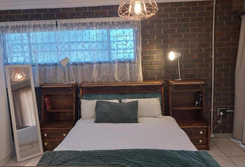 Пансион Lydiana Guesthouse