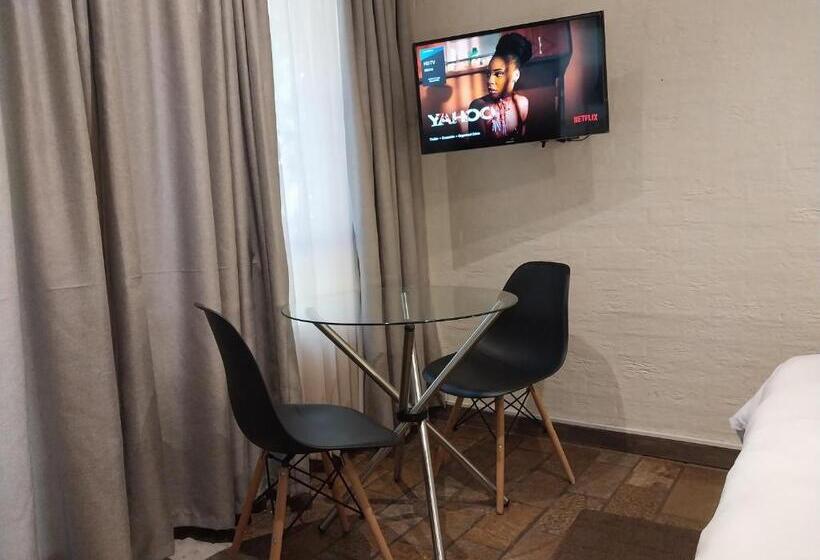 Пансион Lydiana Guesthouse