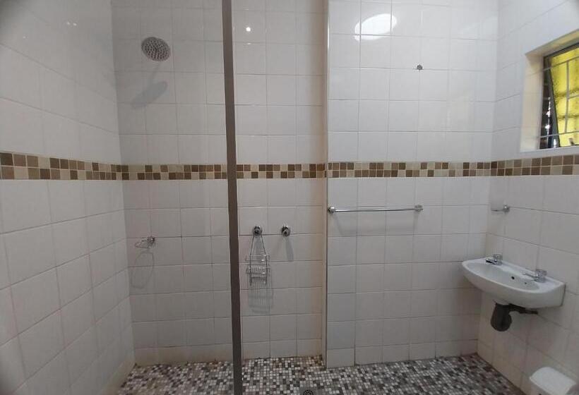 Пансион Lydiana Guesthouse