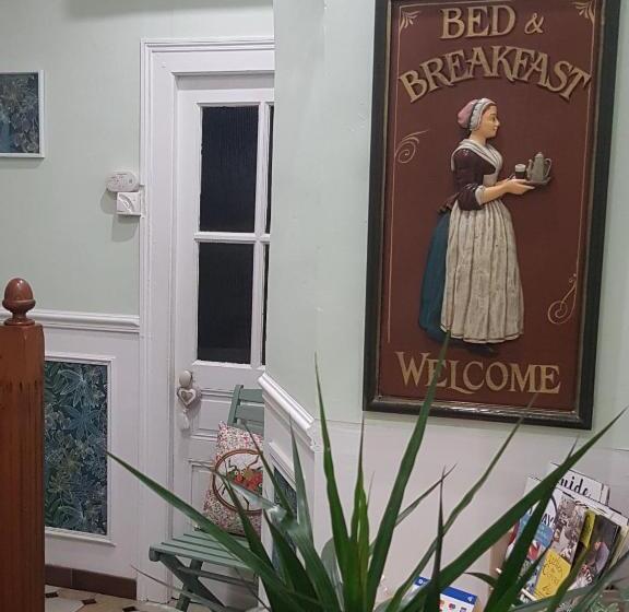 بنسيون Maison De Berry Bed & Breakfast