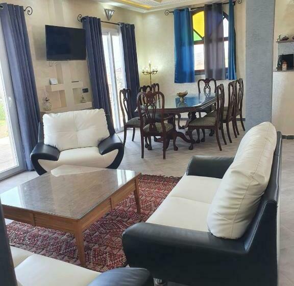 פנסיון Riad Anis