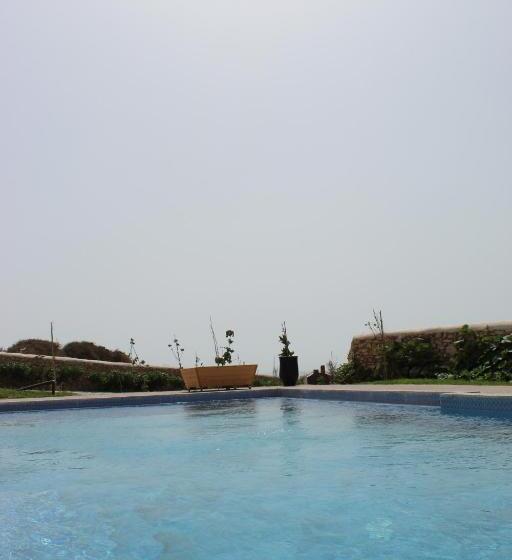 פנסיון Riad Anis