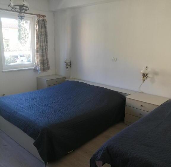 پانسیون Rooms Izola