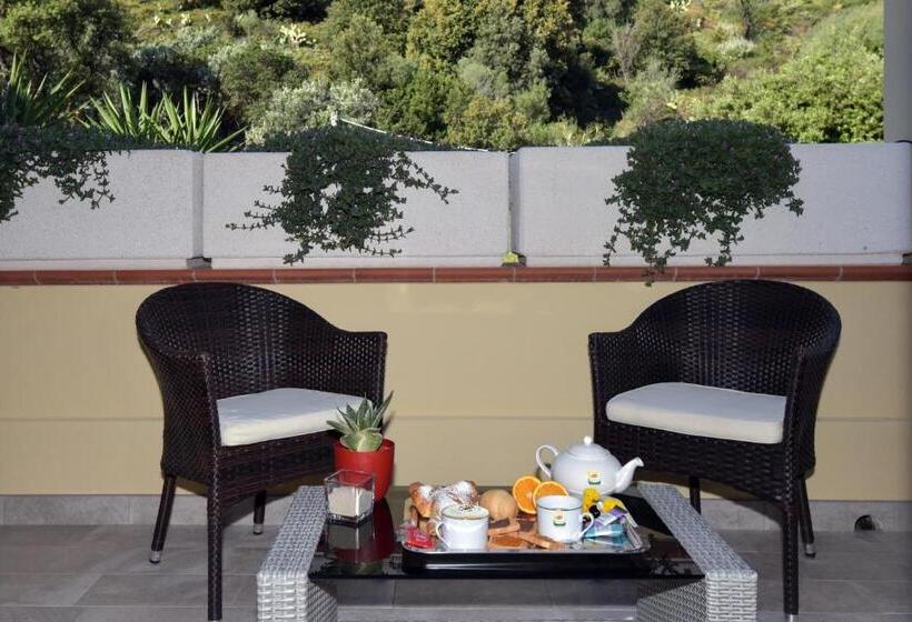 פנסיון Vicocolli Rooms