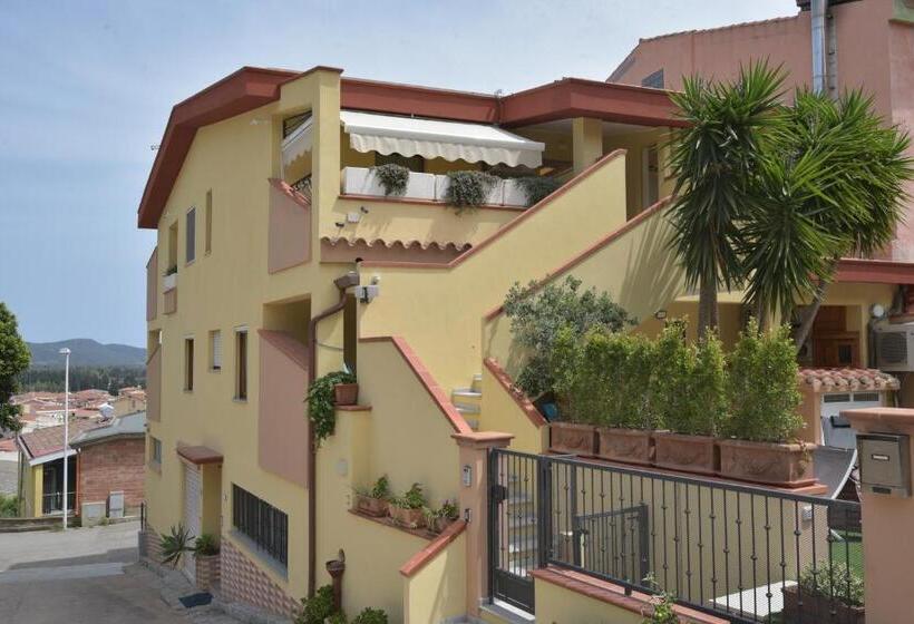 פנסיון Vicocolli Rooms