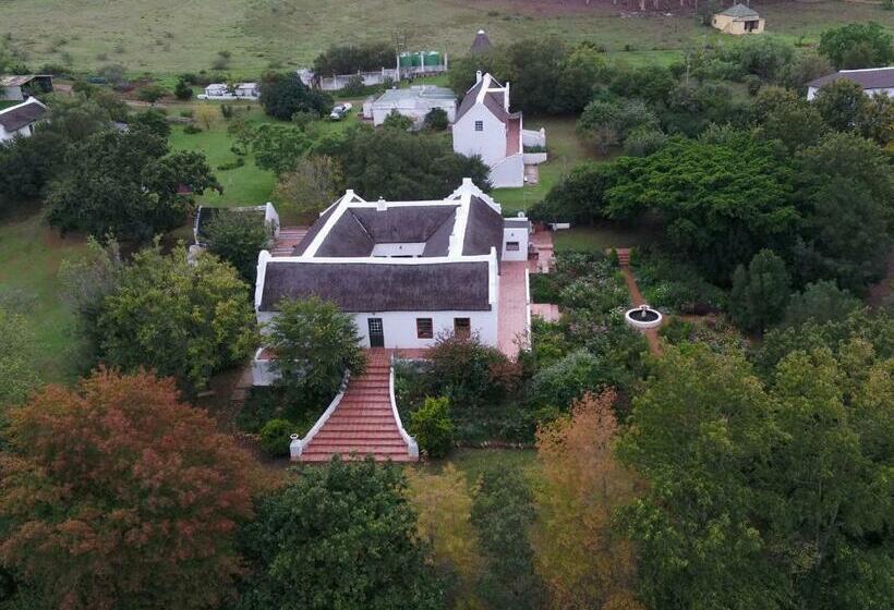 بنسيون Zeekoegat Historical Homestead