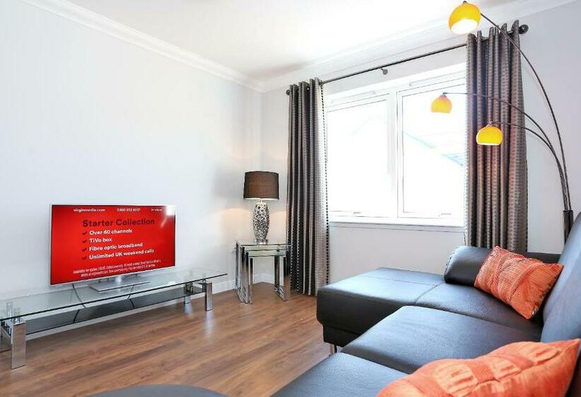 Town And Country Birchlee Road Apartments