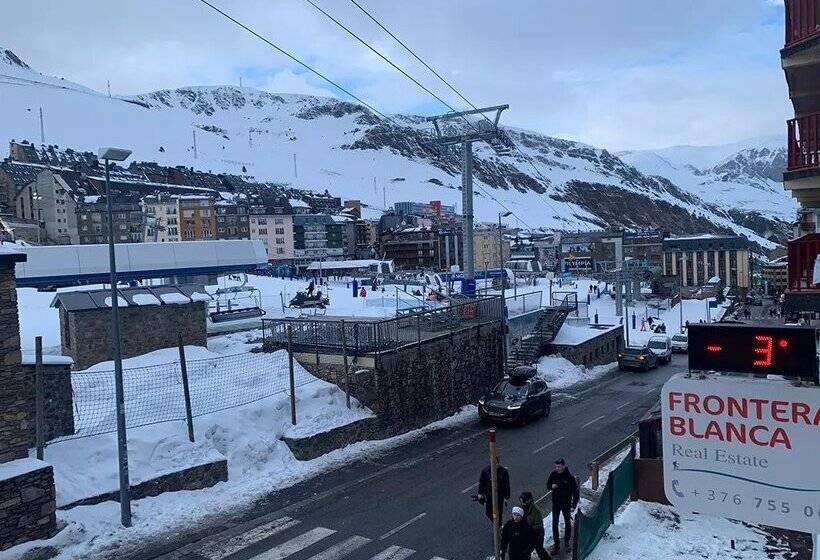 Apartamentos Frontera Blanca 3000