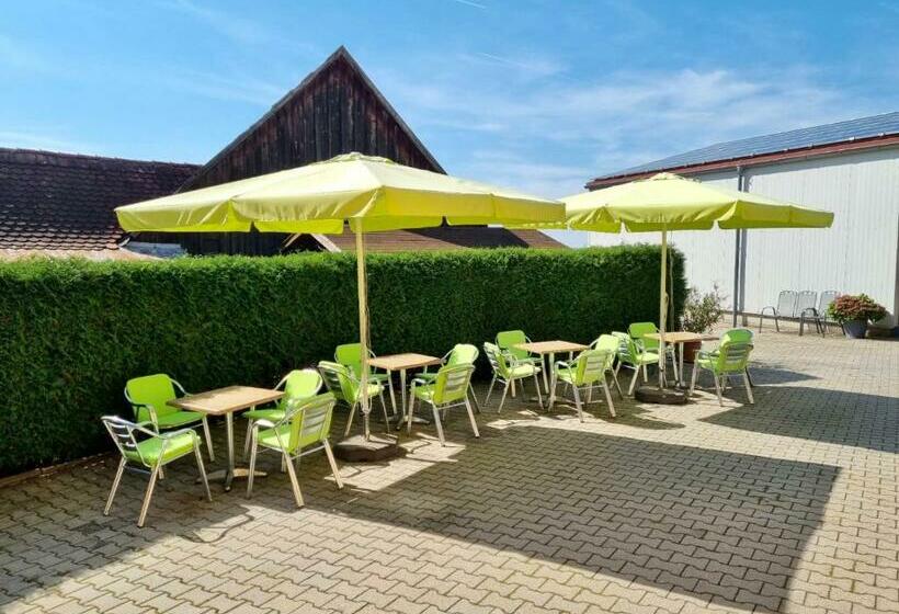 민박 Bäckerei & Pension Seegerer