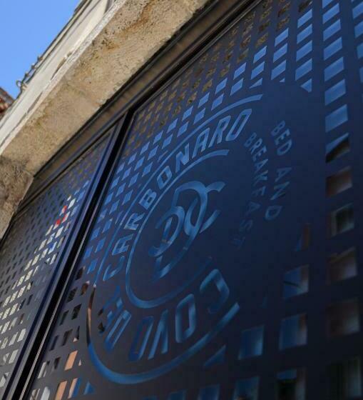 تختخواب و صبحانه Covo Del Carbonaro