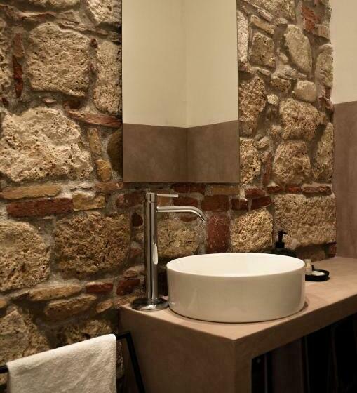 تختخواب و صبحانه Covo Del Carbonaro