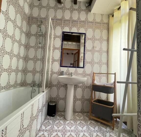 צימר Domaine La Tour