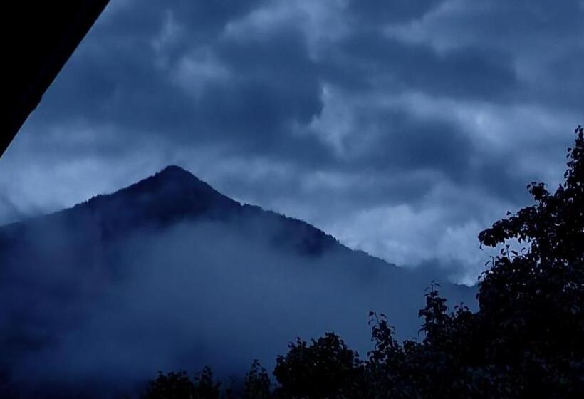 مبيت وإفطار Feinzimmer Mit Feinkost & Wein