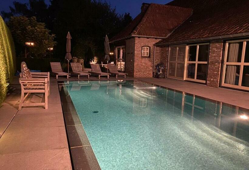 مبيت وإفطار La Maison Des Papillons