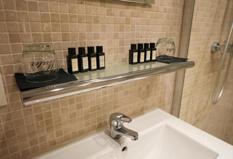 مبيت وإفطار La Maison Des Papillons