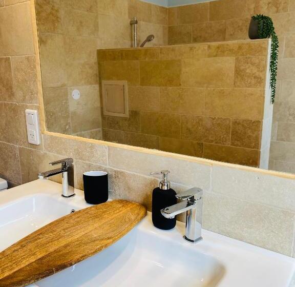 مبيت وإفطار La Maison Gerval