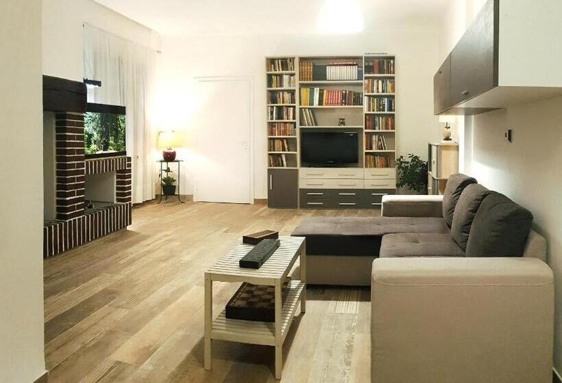 민박 La Meridiana House