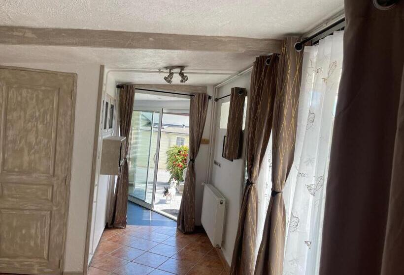 مبيت وإفطار Relais Des Tourterelles