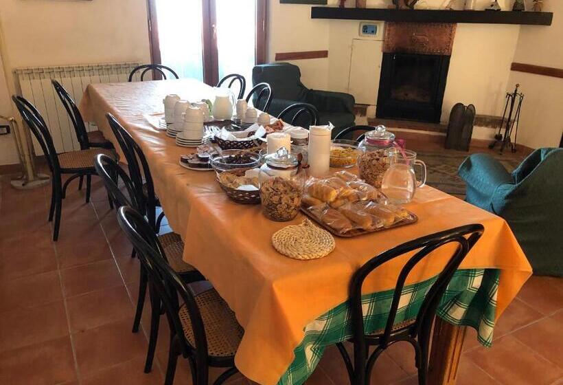 ベッドアンドブレックファースト Villa Paradiso