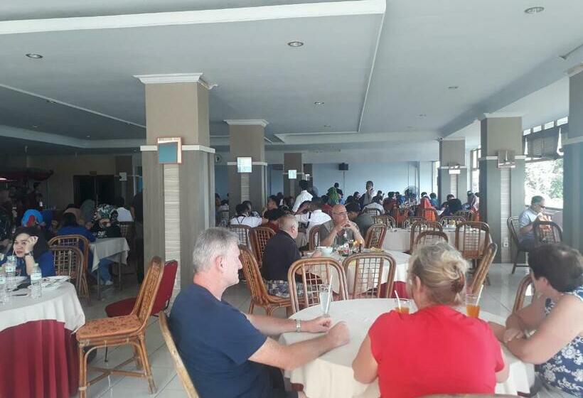 Bukit Kenari Hotel & Restaurant