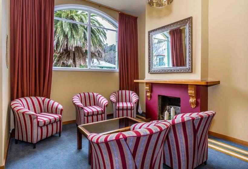 The Grand Hotel & Bar   Akaroa